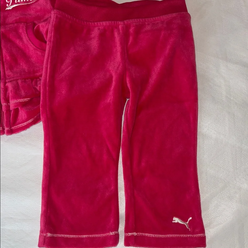 Puma Hot Pink Girls Velour Hooded Jacket and Pants - Picture 2 of 9